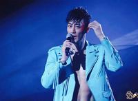 曝林峯张馨月大婚在即 起底女方个人资料黑料这么多他图啥