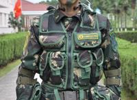 赵荀现在生活状况如何能走路了吗，他拍戏坠楼是怎么回事？