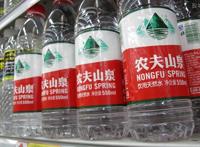 农夫山泉气泡水4折出售 在盒马APP上价格为2元瓶