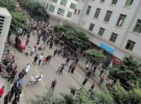 冒犯高官女儿的司机 四川黑老大全家被抓