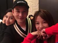 赵薇和黄晓明的娱乐圈老友记，果然比世纪婚礼更长久