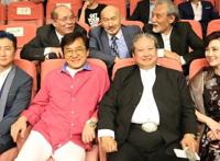 洪金宝电影工作室落户上海 成龙助阵