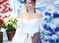 你认识这位星二代美女么？她爸是汤镇宗叔叔是汤镇业