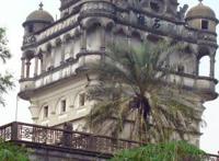 开平碉楼之锦江里碉楼“升峰楼”和清代“八大山人”书画