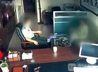 假军官何以能骗倒八名女性