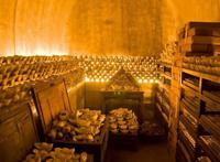 中国的黄金竟然也存在美国！而且可能运不回来了……