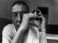 看，那些与众不同的人们