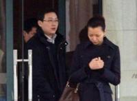 董卿承认已当妈孩子他爸究竟是谁？