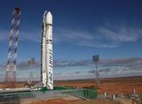 中国首个火星探测器“萤火一号”顺利升空
