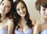 李小璐的胸有多大，结婚后秒变波霸E罩酥胸裸露