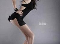 网评中国第一美腿皇后，长腿MM孔燕松腿长117厘米(附美腿照)