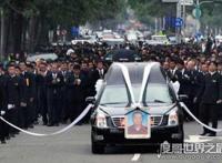 中国洪门老大林绅葬礼，九万马仔送行(美方出动20万名警察防暴乱)