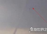 江苏高邮龙吸水是怎么回事，世界上真的有龙存在