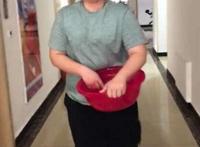 赵本山儿子200斤了，已开始减肥瘦身之路(颜值还是很高)