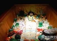 慈禧墓被盗历史真相震惊世人，慈溪惨遭盗墓贼毁容辱尸(超变态)
