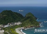 中国最大的岛屿是库页岛，7.63万平方公里(是中国台湾岛的2倍)