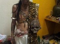 东南亚第一降头师，槟城鬼王(身上画符能让你刀枪不入：假的)