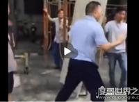 阻止装电梯时猝死视频，因补偿款没谈拢(生前要求20万)