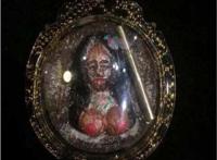 泰国佛牌极度危险，尸油制作的泰国佛牌不要碰(会折寿)