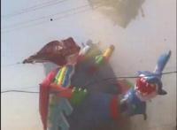 3月31河南商丘龙卷风，数名儿童被卷上天(现场视频)