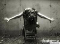 黑色星期五全球禁曲，黑色星期五歌词恐怖血腥(原版视听)