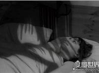 民间传的鬼压床是怎么回事，鬼压床的科学解释(附解决办法)