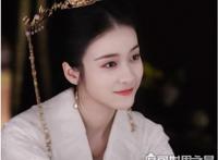 原著白发皇妃结局是怎样？容齐死了漫夭也死了(后漫夭魂穿复活)