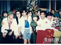 黎姿晒20年前旧照，和郭富城同框笑容稚气纯真