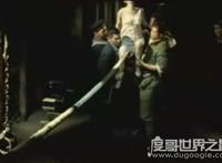 电影风声绳刑图片，让女性骑坐在麻绳上来回摩擦(超变态)