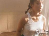 宁静的胸有多大，阳关灿烂的日子强奸戏露F罩大奶