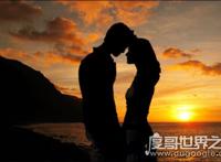 女孩问要男朋友有什么用，问她要女朋友有什么用处