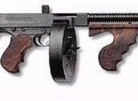 汤姆逊冲锋枪有多强，为啥被叫作打字机（二战名枪）