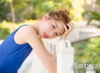 钓凯子什么意思，就是指女人勾引到了金龟婿(词意不好少说)