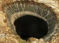 世界十大末日天坑，重庆小寨天坑直径622米(深666米）