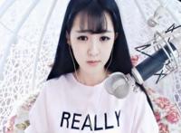 YY主播小小呵 原2080蓝雨主播小小呵个人资料 照片简介