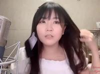 一条小团团首套写真照片曝光，拍写真艺术照戴口罩，网友吐槽第一次见