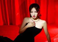 孟佳半裸性感写真图片，孟佳高清福利写真，孟佳图片壁纸大全欣赏下载