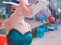 保时捷女车主住处曝光 所长夫人月姐开豪车家住700万豪宅别墅