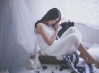 老婆让闺蜜裹块浴巾勾引我