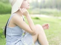 老婆出差后 她的美女同事来我家过夜