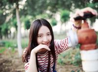 我看到了老公和前女友的亲热照