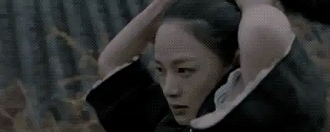 赵铭还没好透24帧gif 让子弹飞撤奶慢放Gif