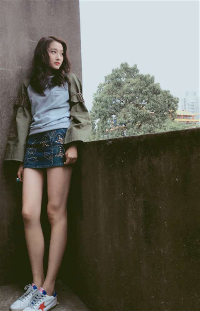 关晓彤确诊怀孕,孕检单不慎流出