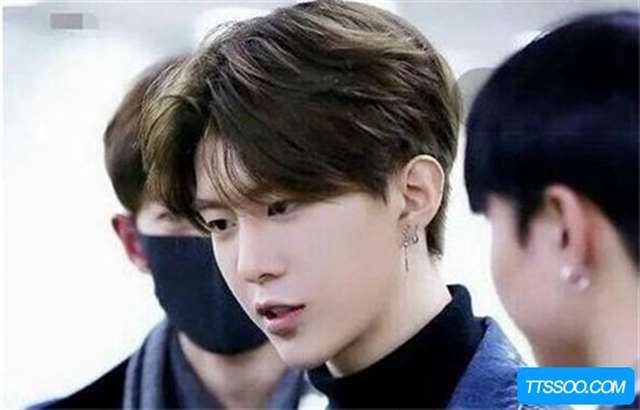 范冰冰2000年生下范丞丞 范丞丞出生时范冰冰多大