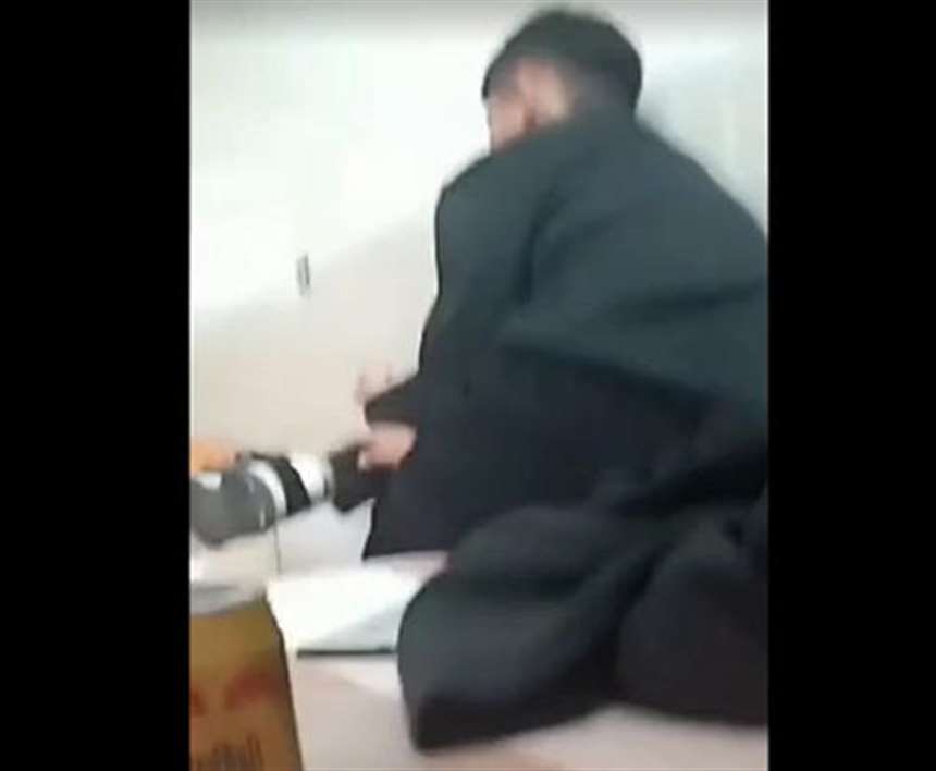 纪湘一锤四的视频 纪湘三英战吕布视频