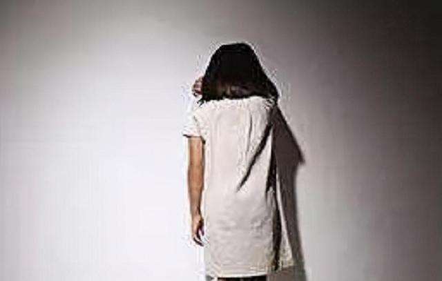 上饶1v5图片 上饶中学5v1原视频