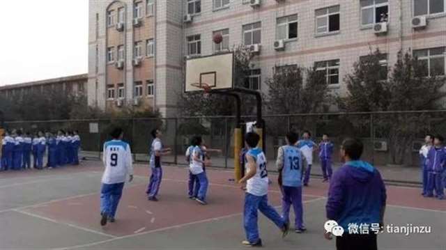 天津45中轮师门事件始末 天津孟燕12人33次事件