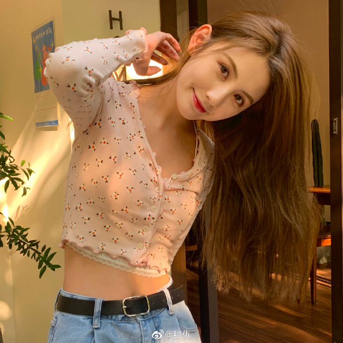 甜仇真名是什么她哪里人？仇琳琳为什么离开小镇姗姗