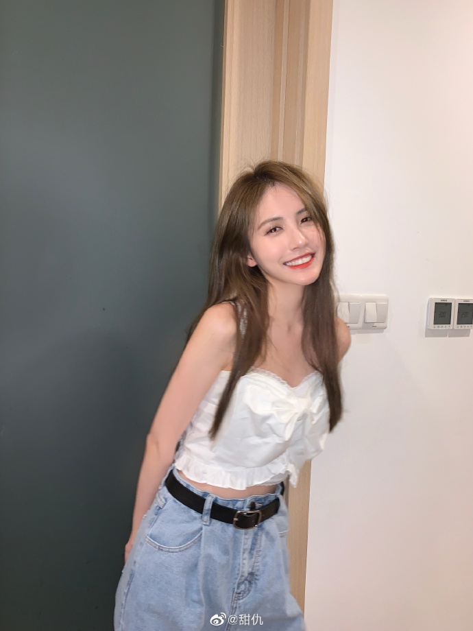 甜仇真名是什么她哪里人？仇琳琳为什么离开小镇姗姗