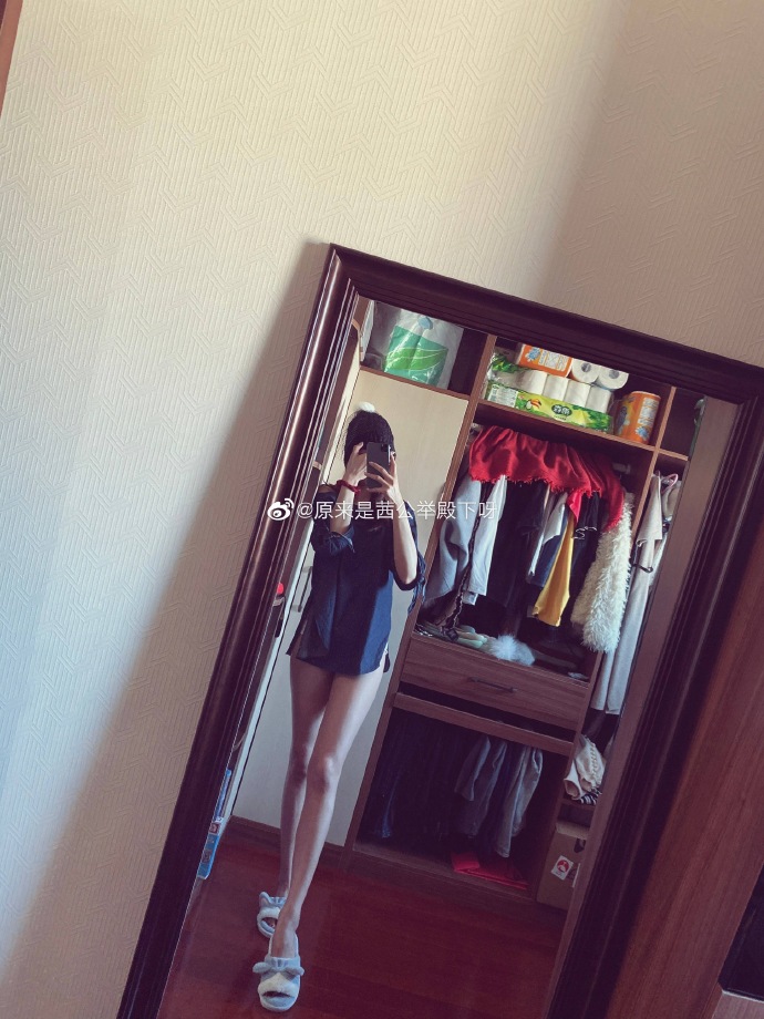 原来是茜公举殿下在线视频 微博原来是茜公举殿下15G福利写真集